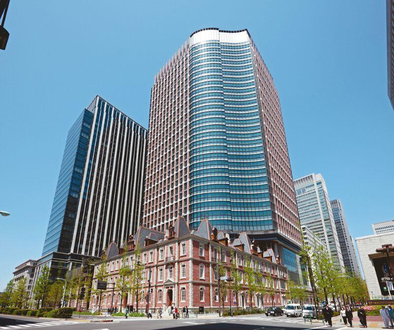 丸の内パークビル